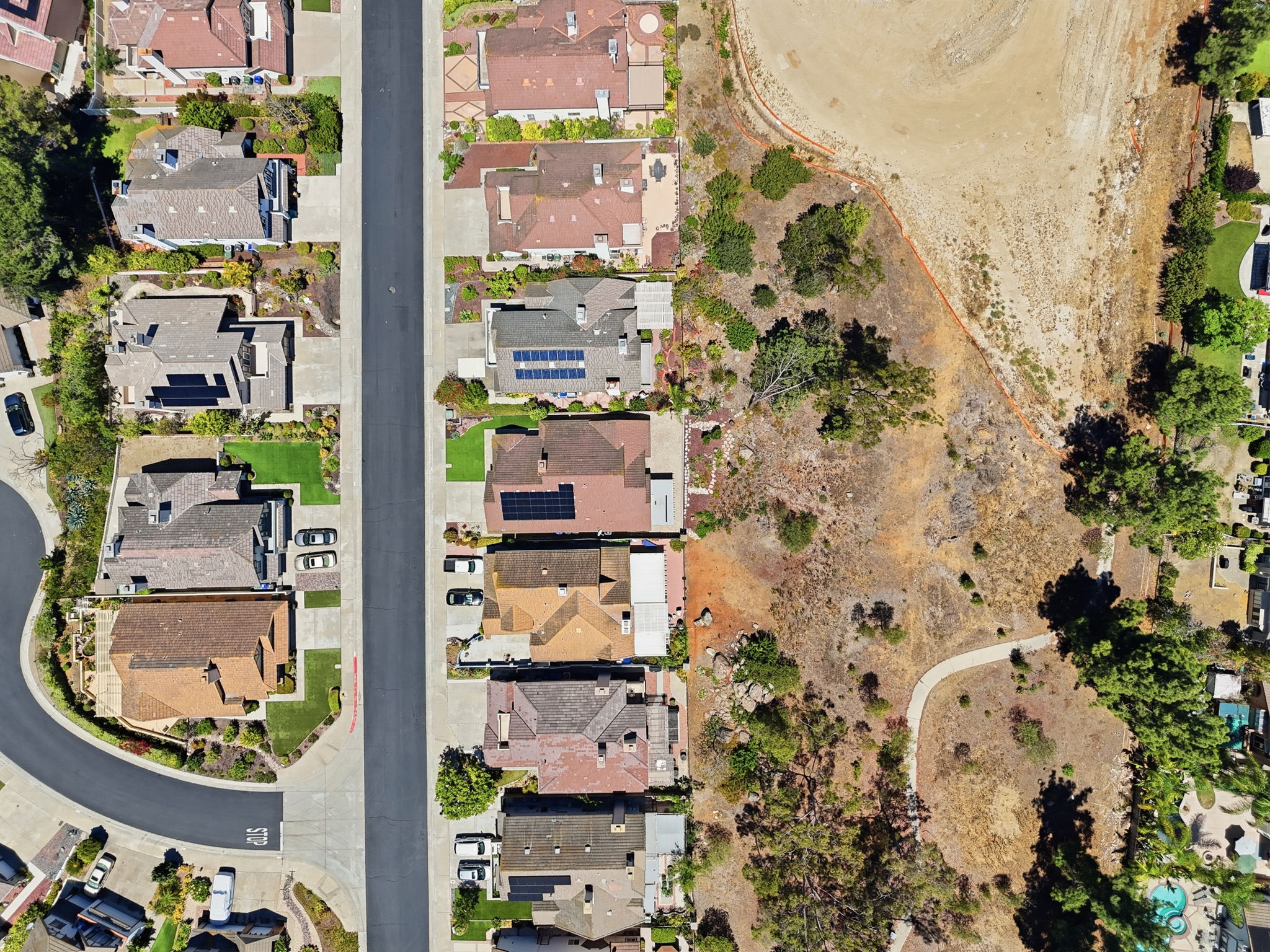 13957 Royal Melbourne Square-12