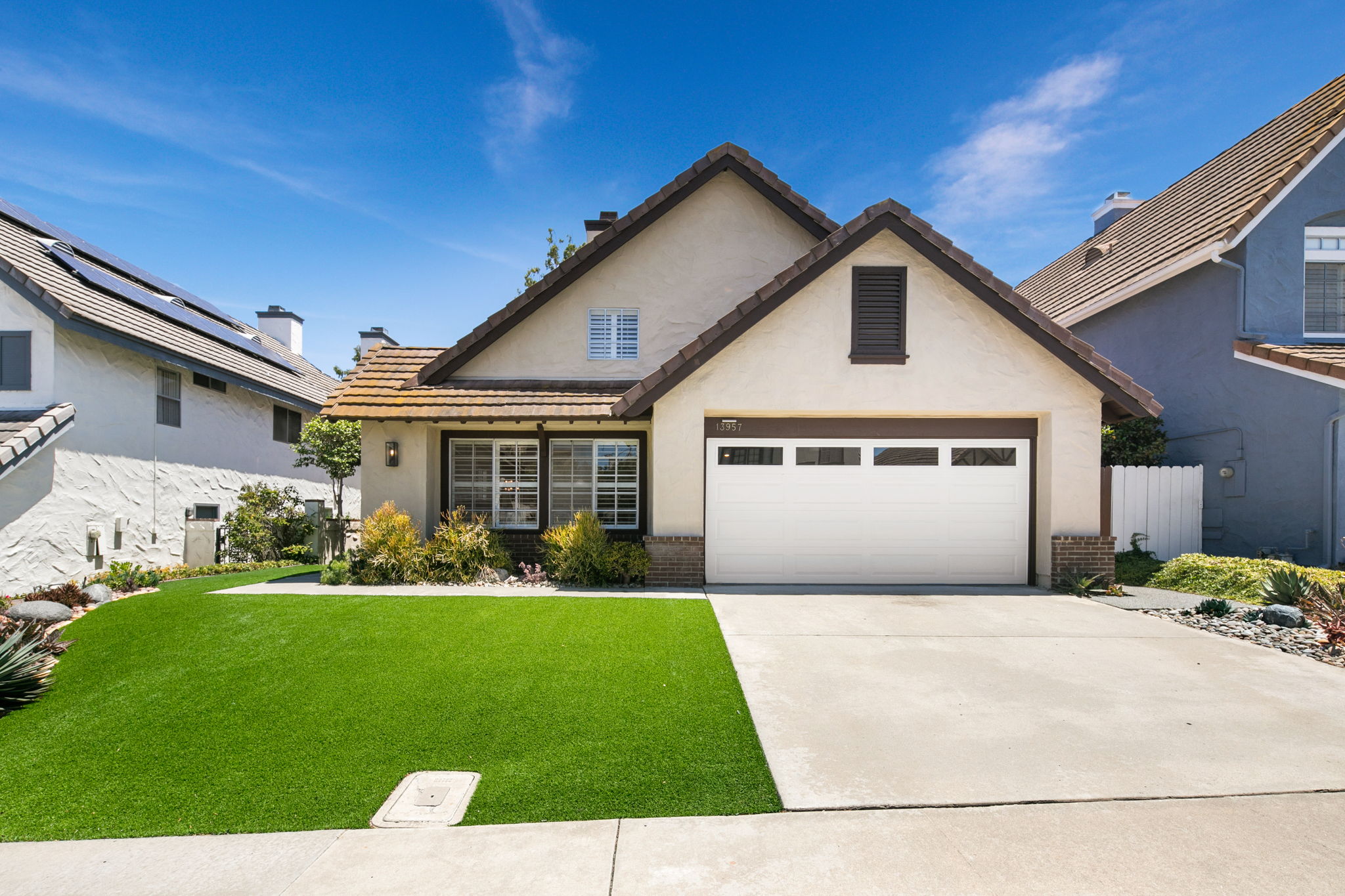 13957 Royal Melbourne Square-253