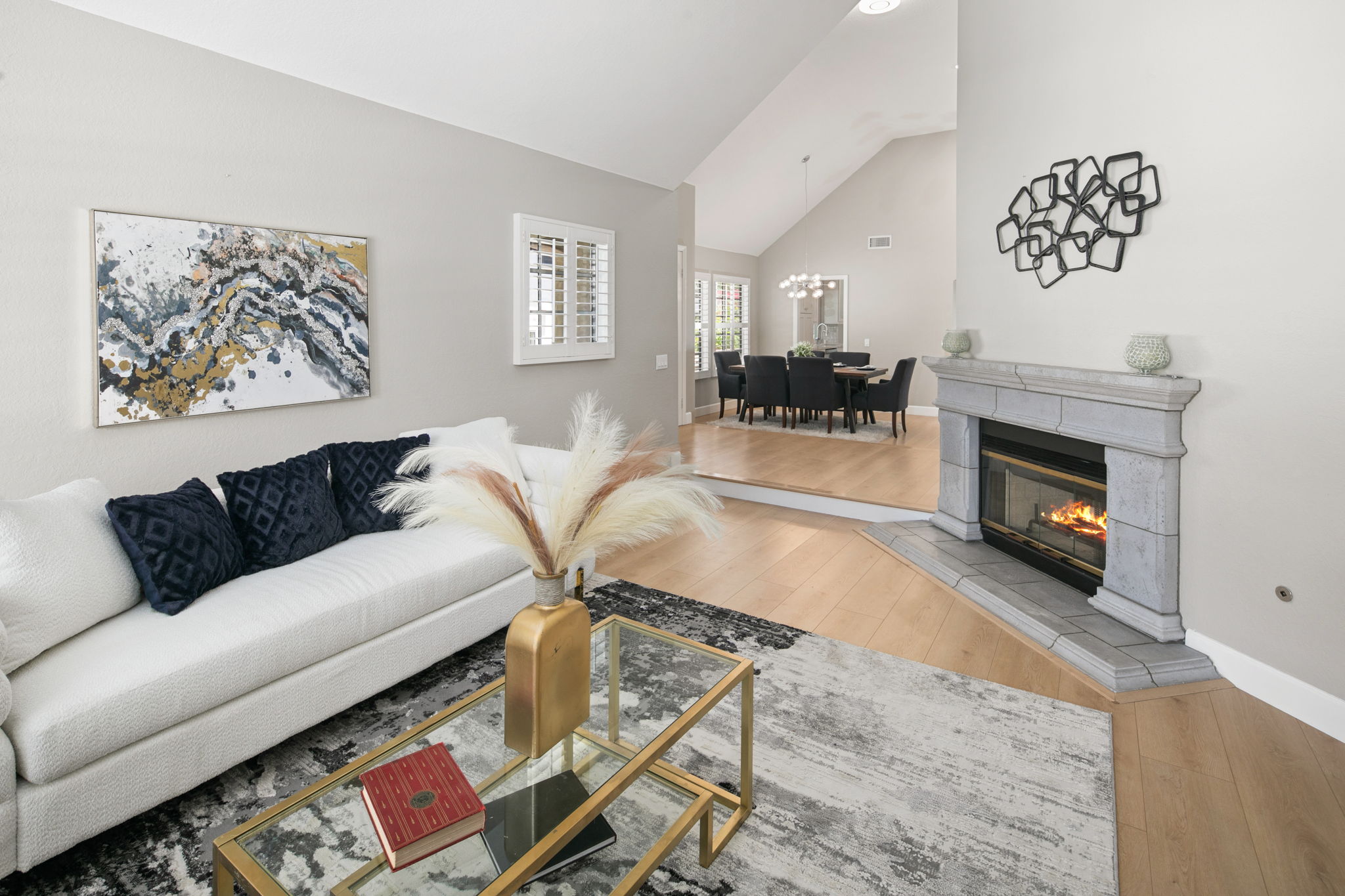 13957 Royal Melbourne Square-239