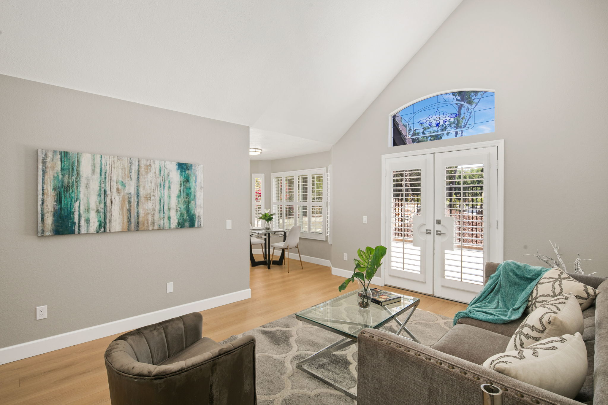 13957 Royal Melbourne Square-222