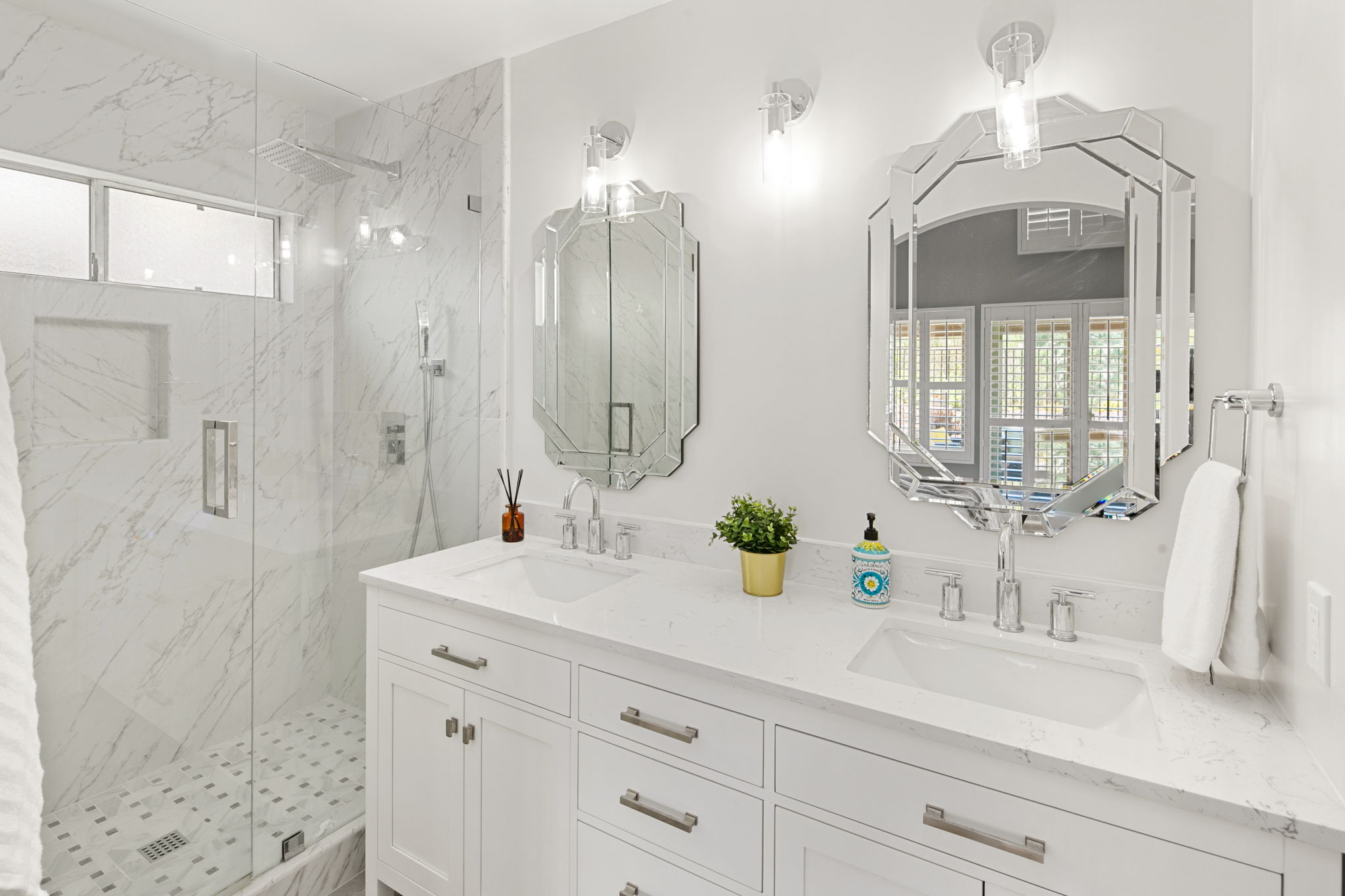 13957 Royal Melbourne Square-217
