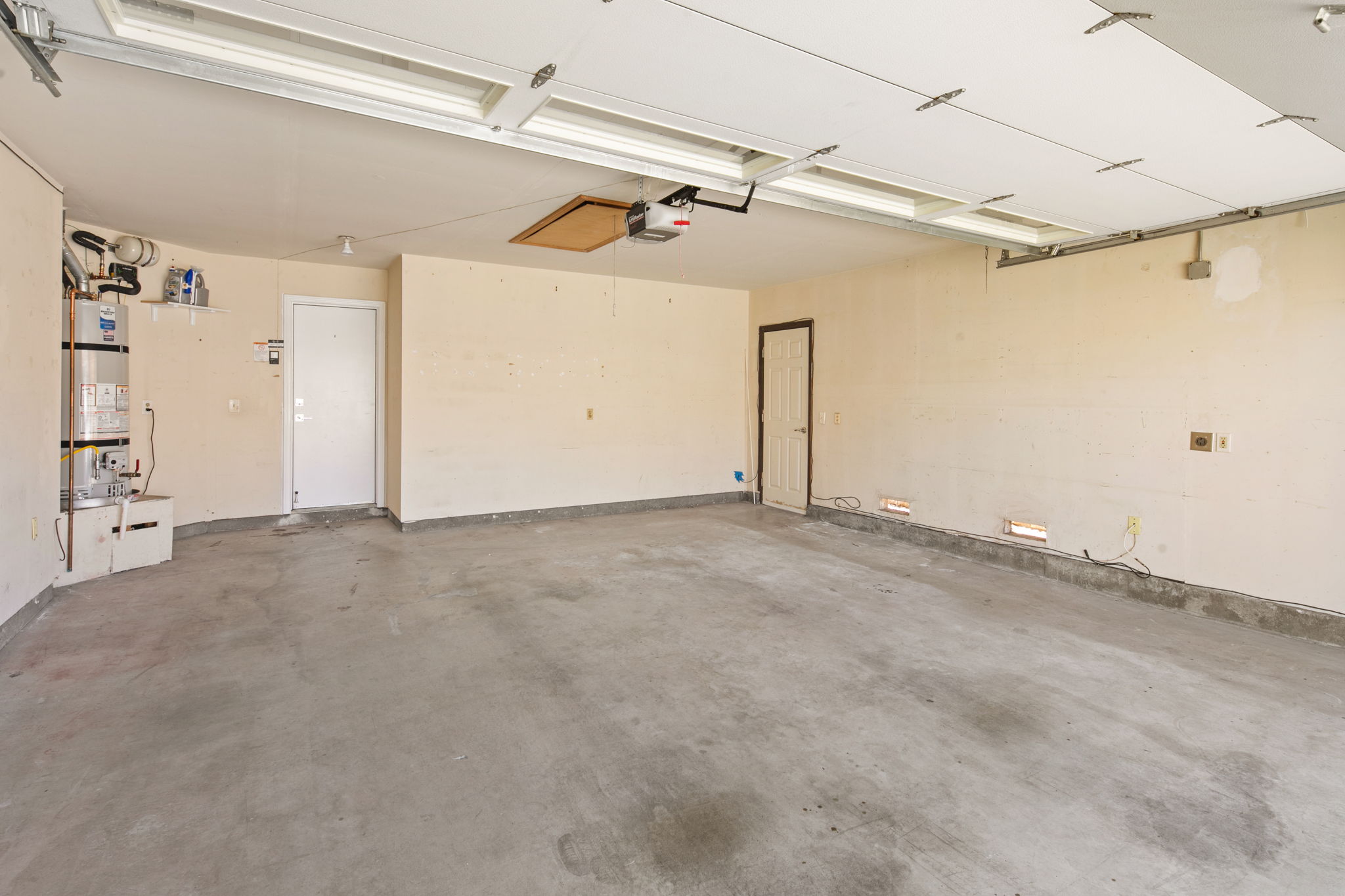 13957 Royal Melbourne Square-204