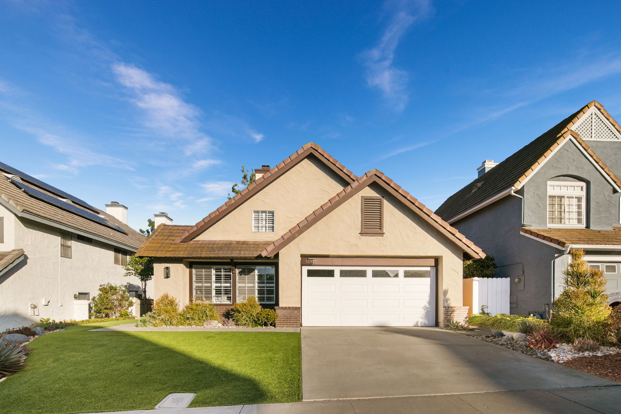 13957 Royal Melbourne Square-337