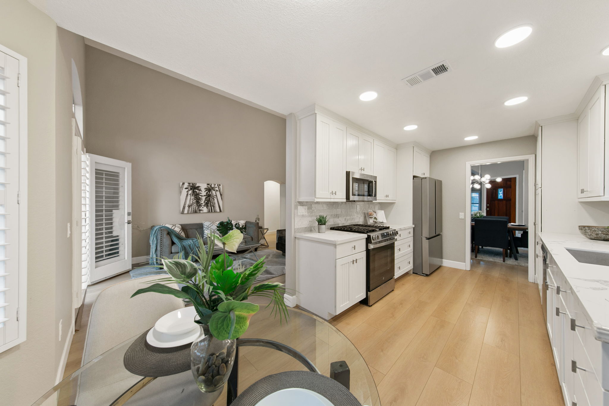 13957 Royal Melbourne Square-319