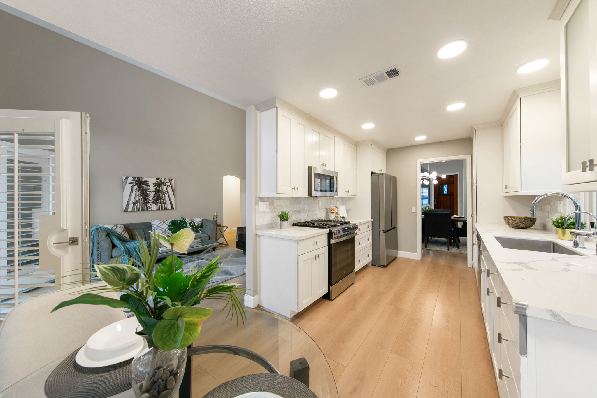 13957 Royal Melbourne Square-318
