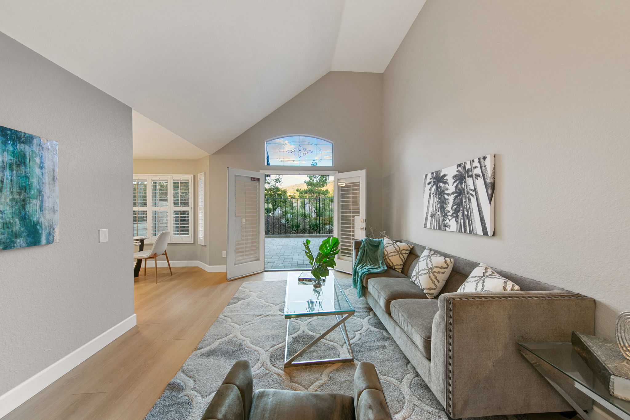 13957 Royal Melbourne Square-310