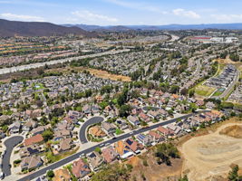 13957 Royal Melbourne Square-20