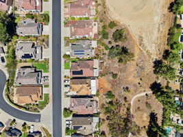 13957 Royal Melbourne Square-12