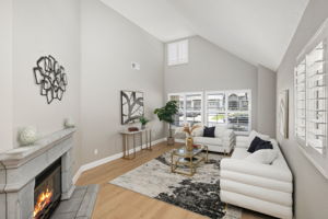 13957 Royal Melbourne Square-257