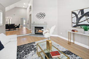 13957 Royal Melbourne Square-237