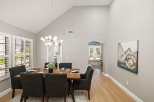 13957 Royal Melbourne Square-233