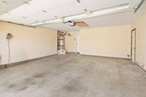 13957 Royal Melbourne Square-208