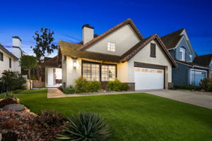 13957 Royal Melbourne Square-345