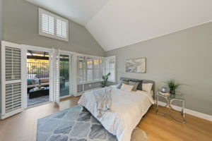 13957 Royal Melbourne Square-308