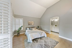 13957 Royal Melbourne Square-307