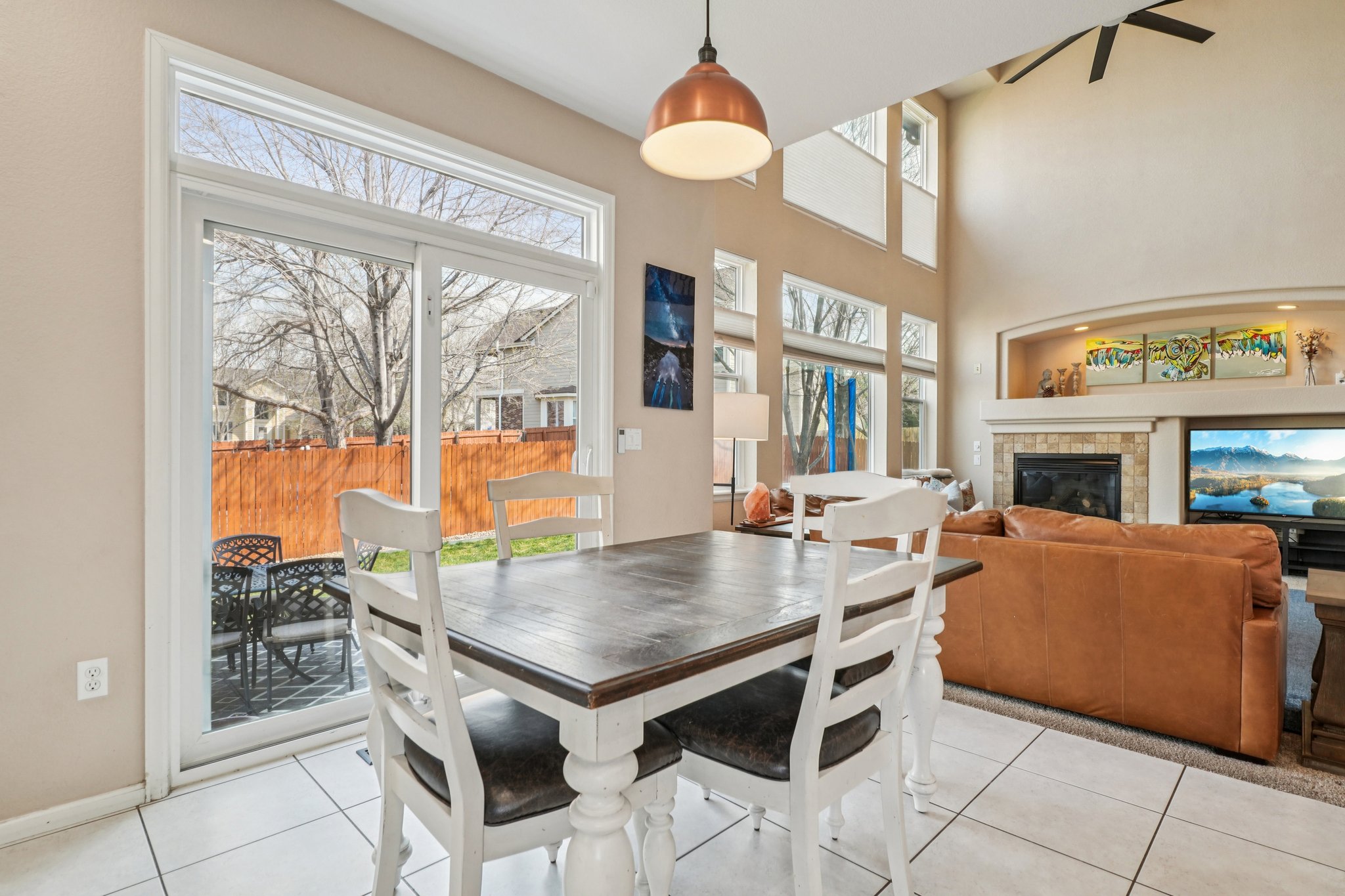 Milwaukee St-S2703-019.jpg