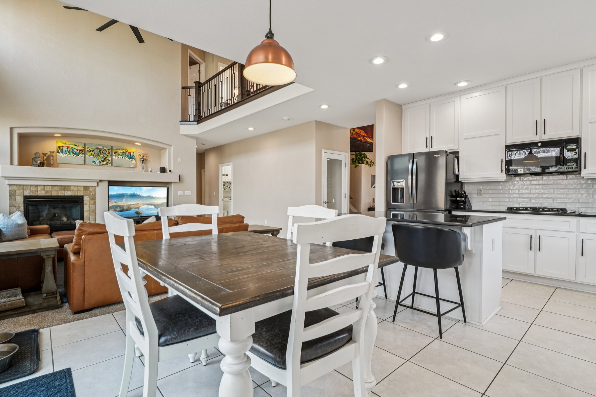 Milwaukee St-S2703-021.jpg