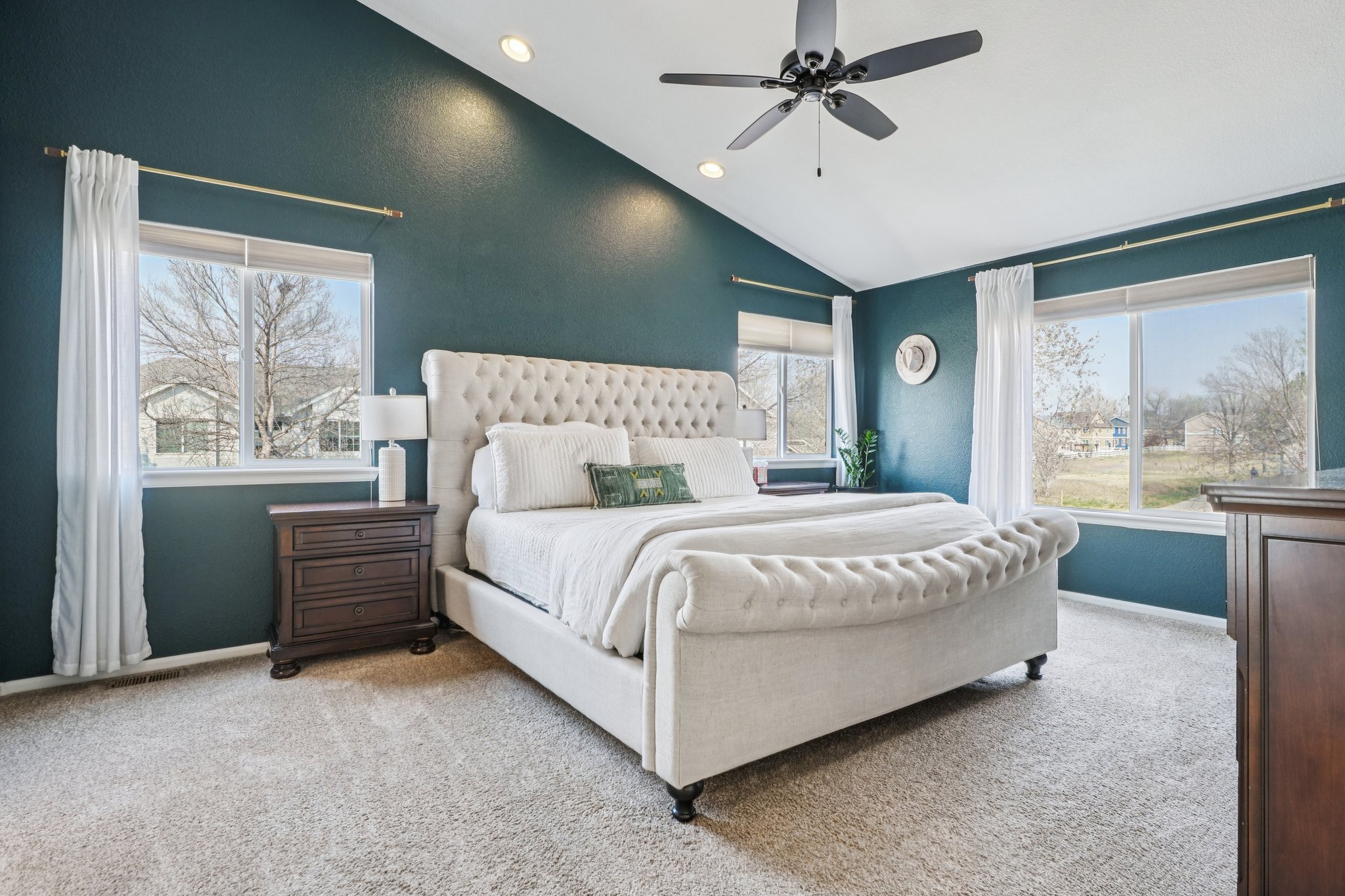 Milwaukee St-S2703-035.jpg