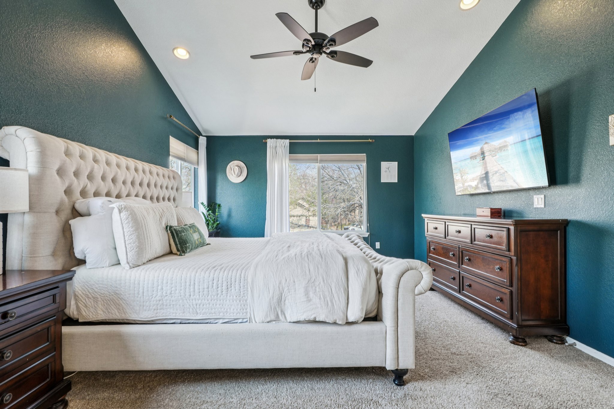 Milwaukee St-S2703-036.jpg