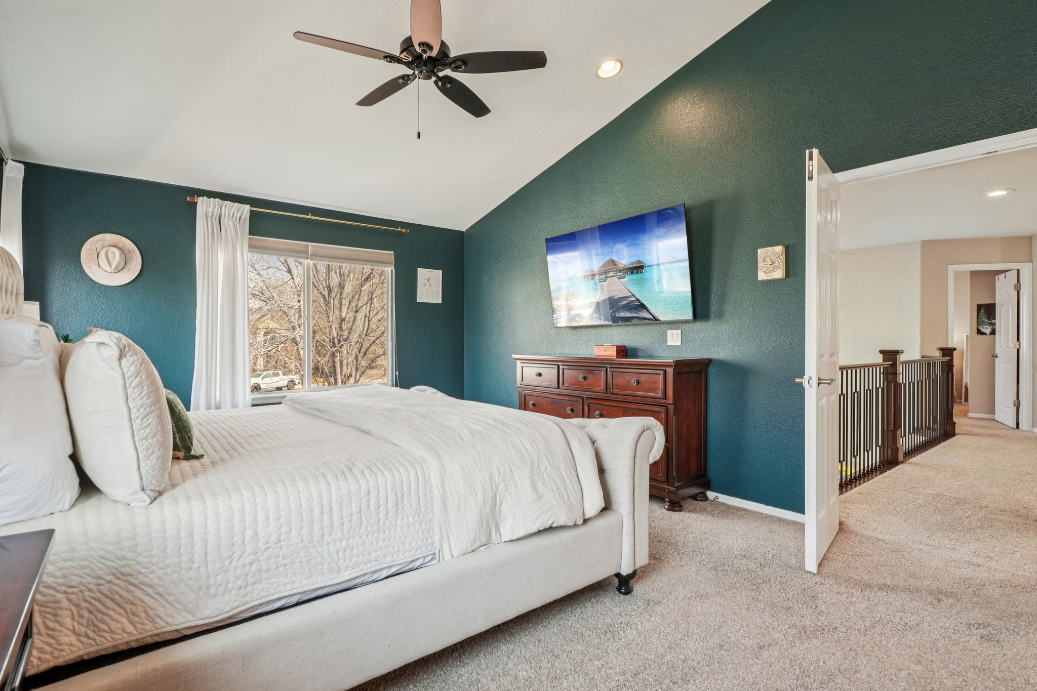 Milwaukee St-S2703-037.jpg