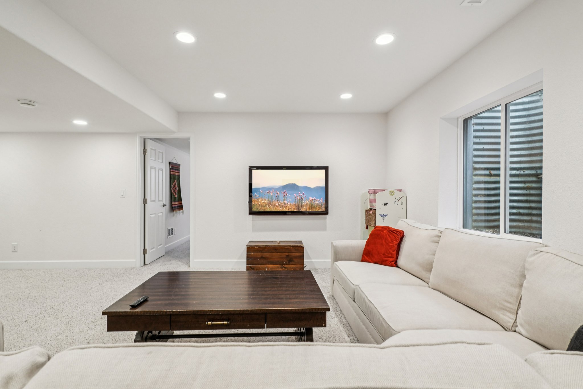 Milwaukee St-S2703-055.jpg