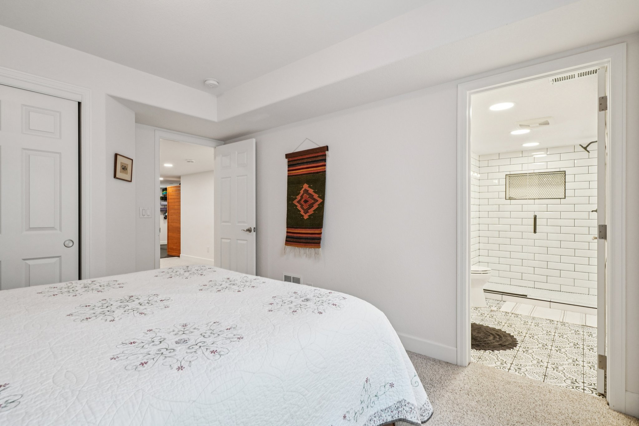 Milwaukee St-S2703-059.jpg