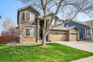 Milwaukee St-S2703-002.jpg