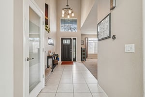 Milwaukee St-S2703-005.jpg