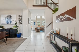 Milwaukee St-S2703-006.jpg