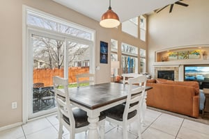 Milwaukee St-S2703-019.jpg