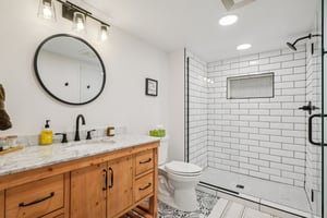 Milwaukee St-S2703-060.jpg