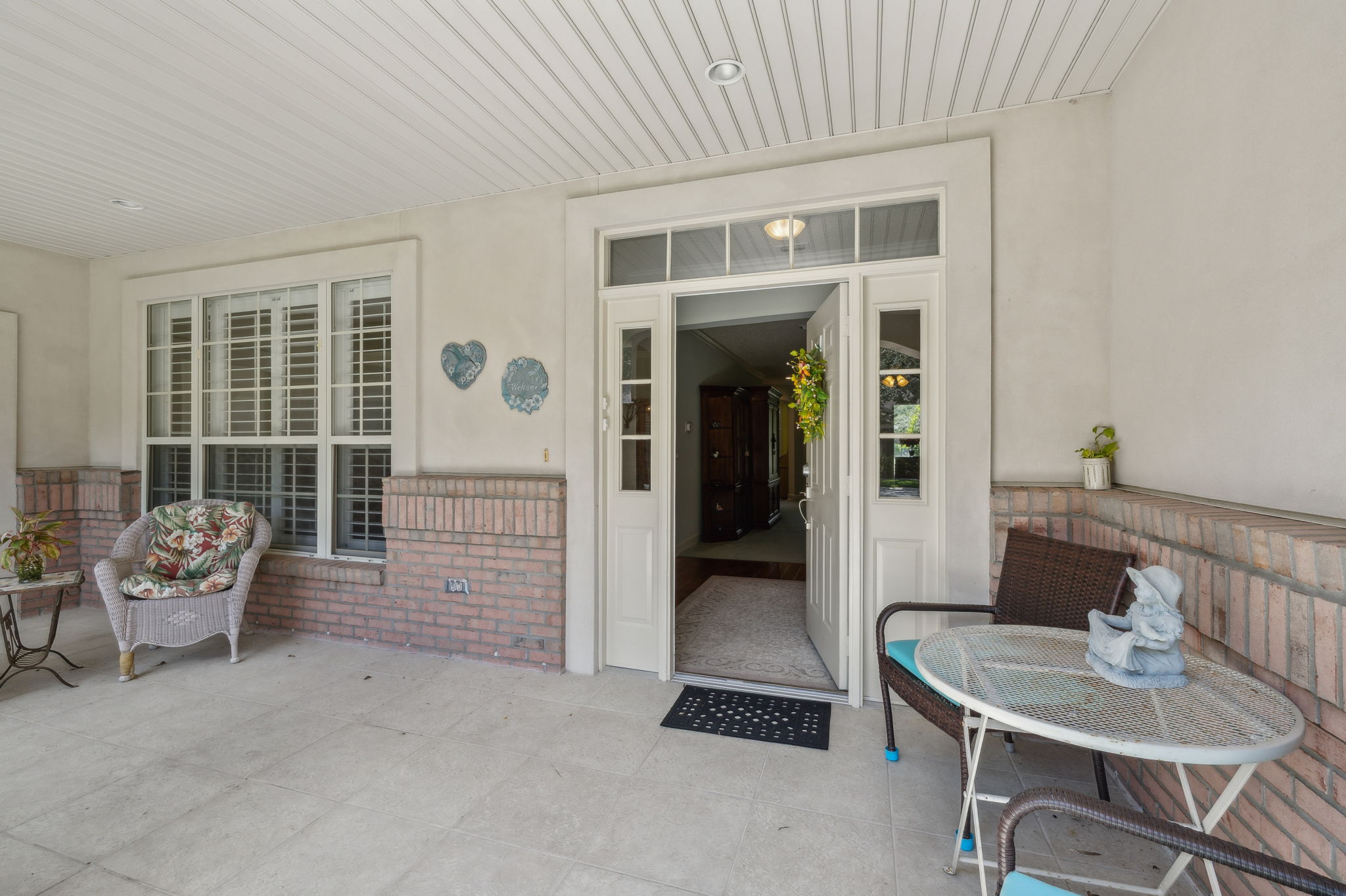 Front Entry Detail