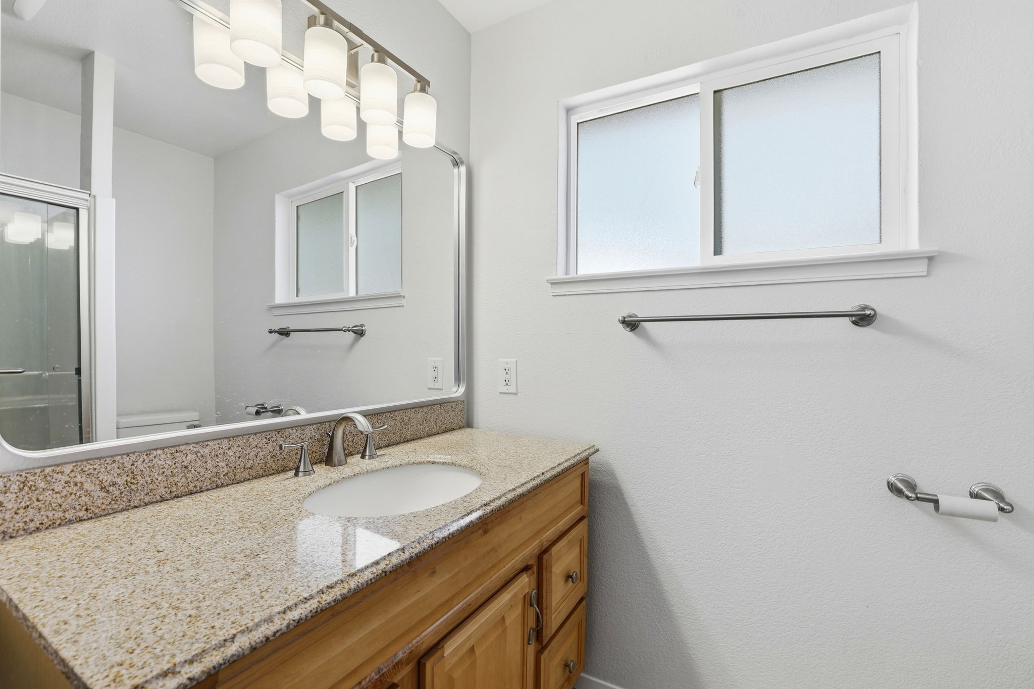 026_F8_1398 Garrans Dr