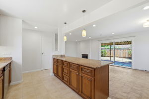 015_F8_1398 Garrans Dr