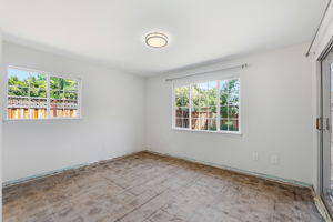 019_F8_1398 Garrans Dr