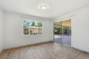 020_F8_1398 Garrans Dr