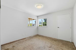 023_F8_1398 Garrans Dr