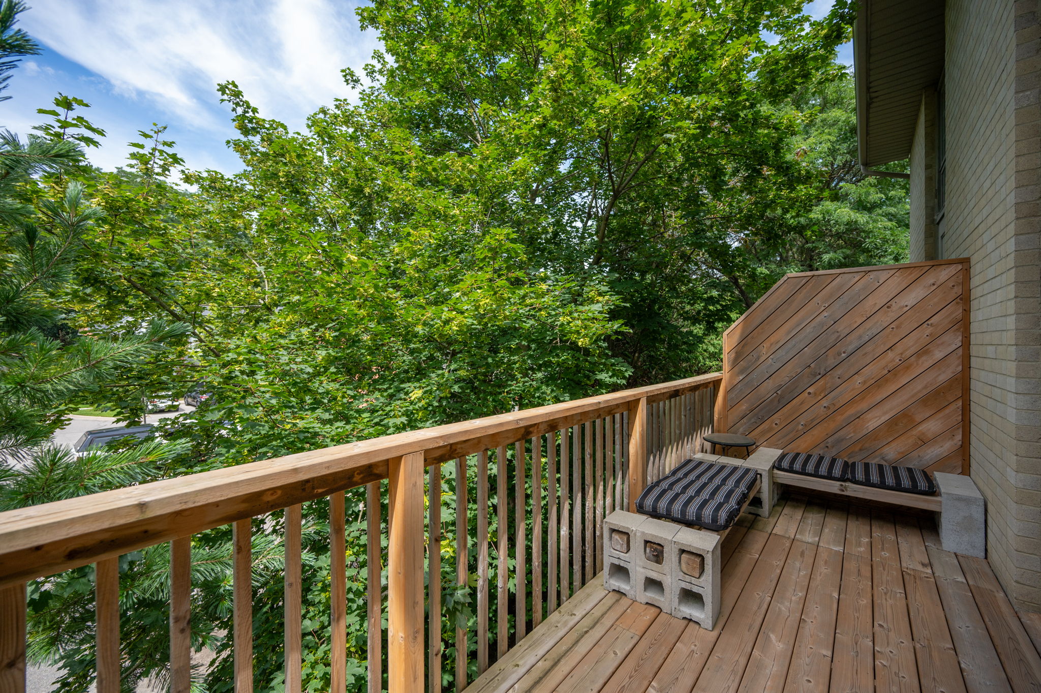 1399 Commissioners Rd W 27, London, ON N6K 4G9 | ARC Creative Inc.
