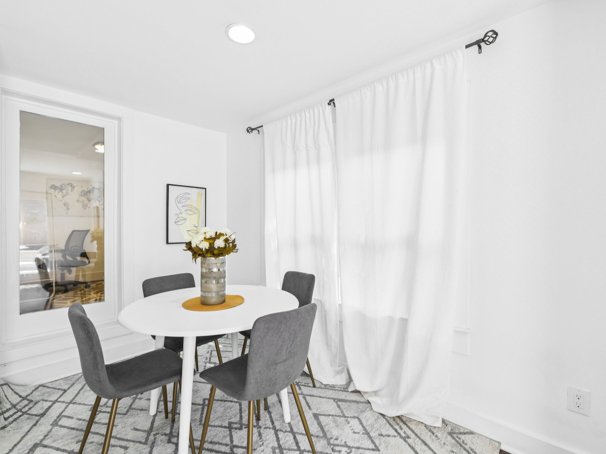 N Druid Hills Rd-L1809-017.jpg
