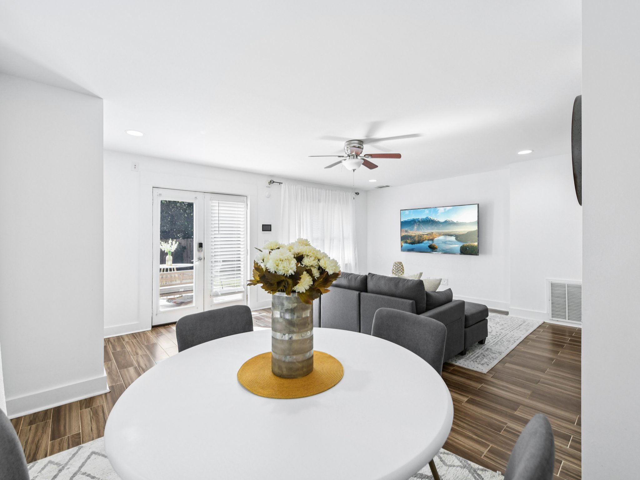 N Druid Hills Rd-L1809-018.jpg