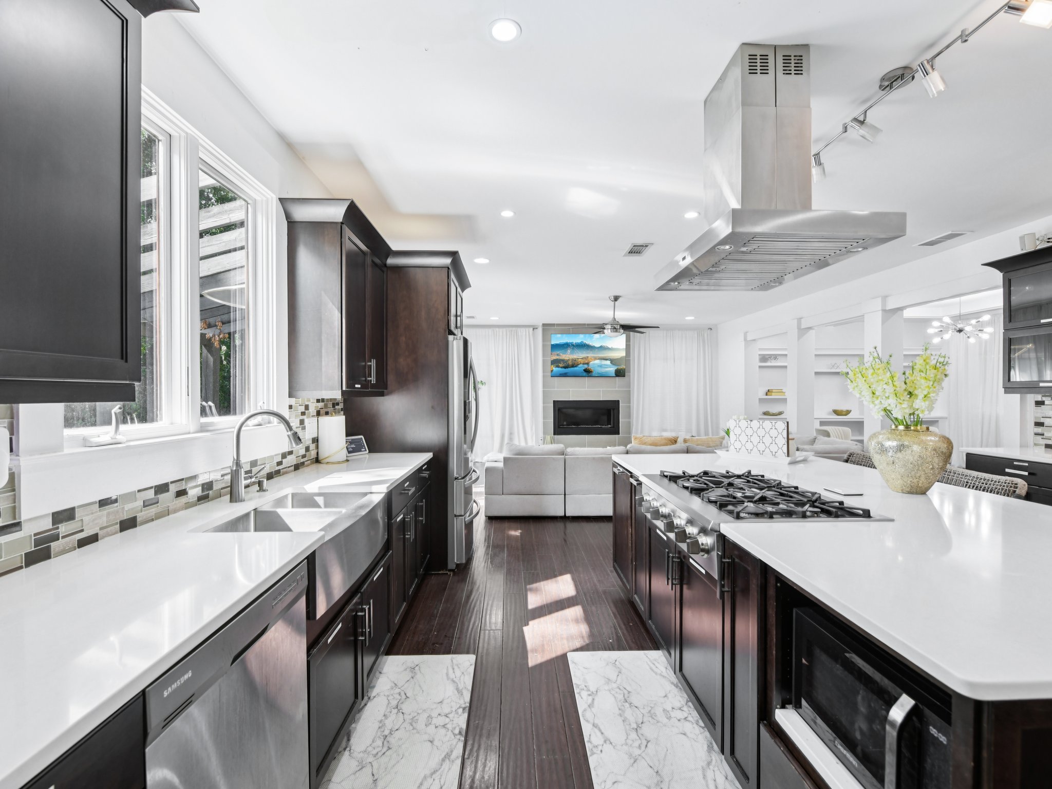 N Druid Hills Rd-L1809-030.jpg
