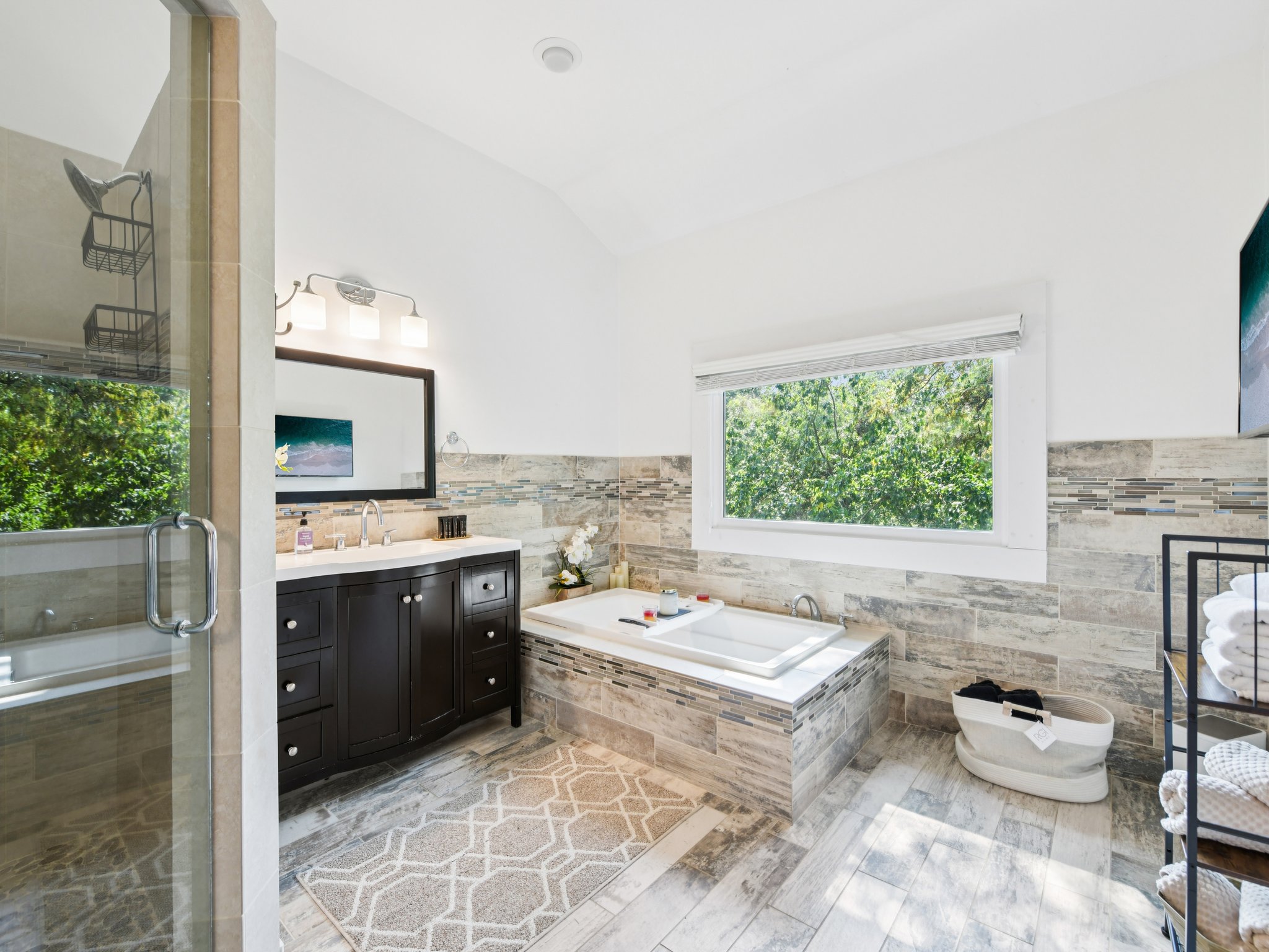 N Druid Hills Rd-L1809-055.jpg