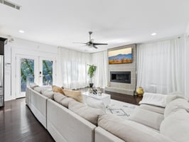 N Druid Hills Rd-L1809-010.jpg