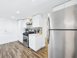 N Druid Hills Rd-L1809-023.jpg