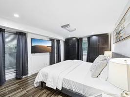 N Druid Hills Rd-L1809-040.jpg
