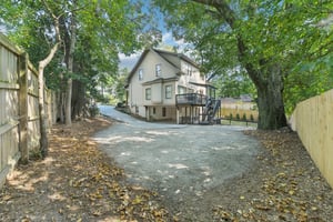 N Druid Hills Rd-L1809-073.jpg