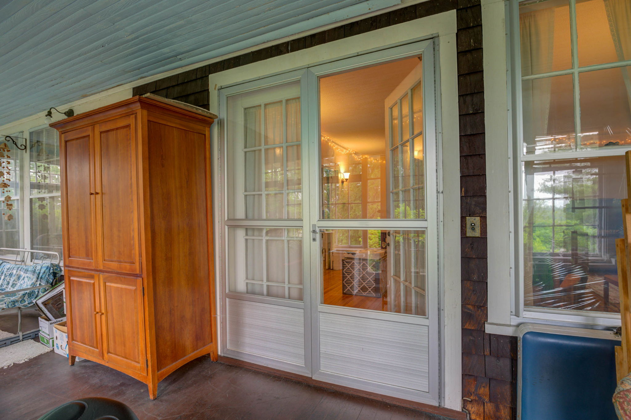  Photo 9