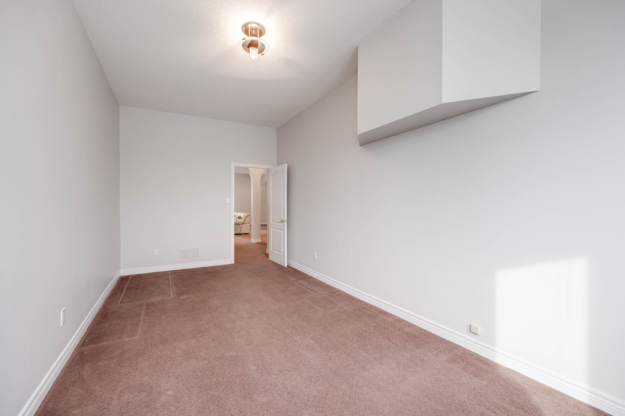 Vaughan property showcase — delivered property photograph 46