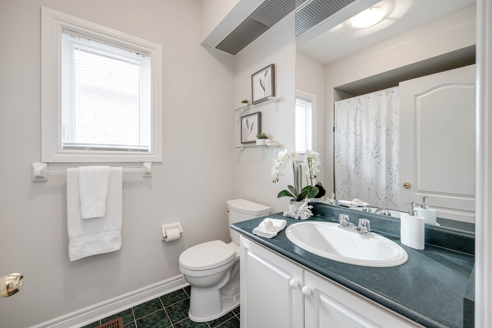 Vaughan property showcase — delivered property photograph 26