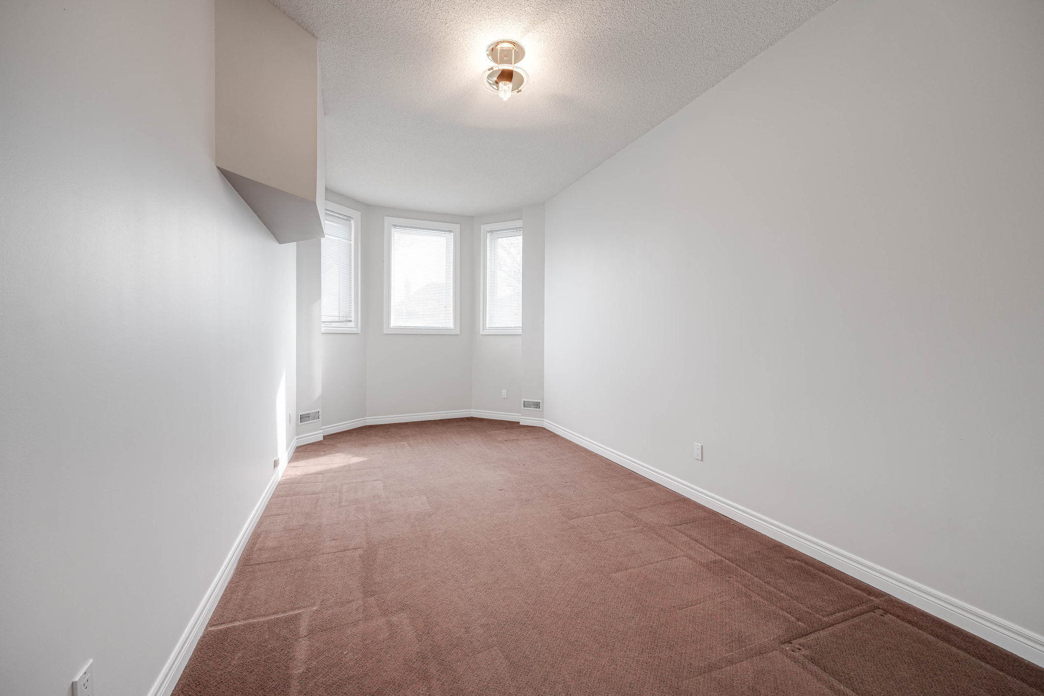 Vaughan property showcase — delivered property photograph 45